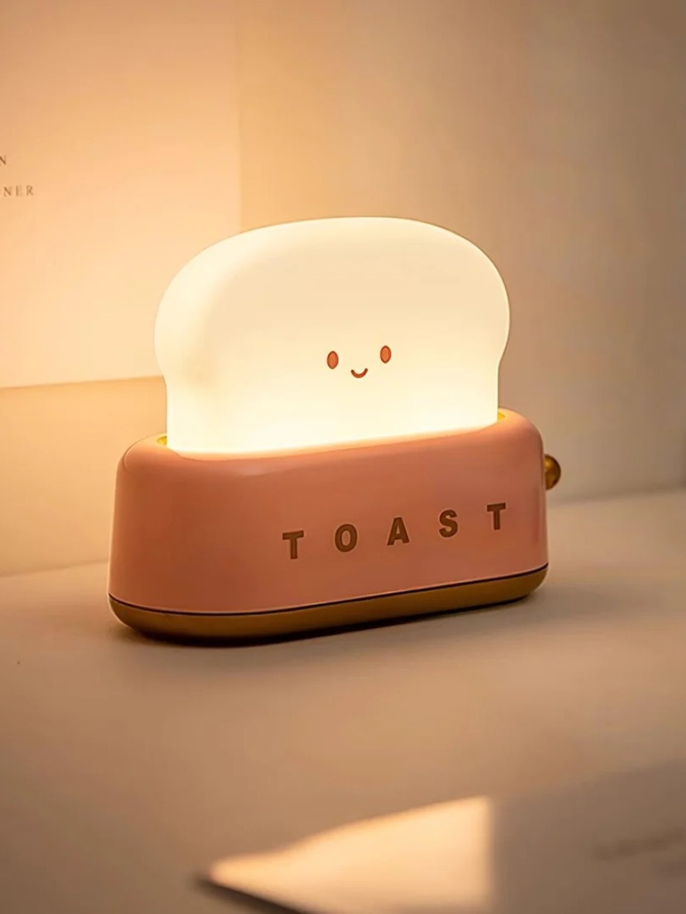 Pink Mini Toaster Table Lamp 🍞💕